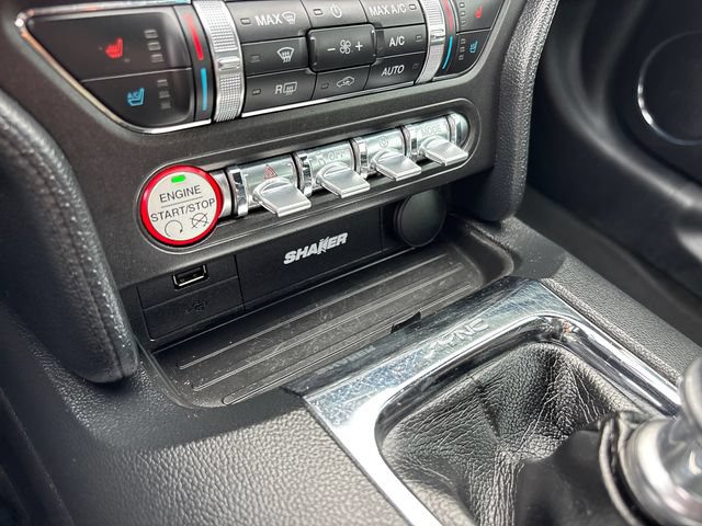 Used 2017 Ford Mustang GT Premium w/ Black Accent Package RWD image 19