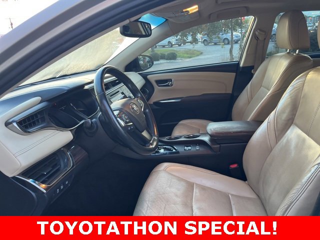 Used 2015 Toyota Avalon Limited image 7
