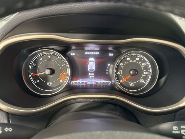 Used 2015 Jeep Cherokee Limited image 17