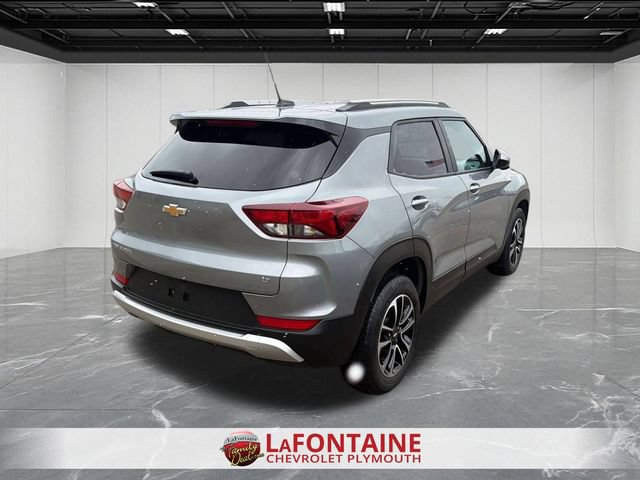 Used 2025 Chevrolet TrailBlazer LT FWD image 8