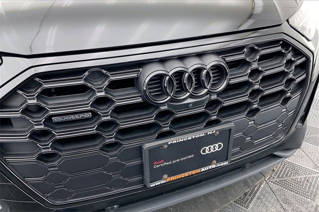 Used 2023 Audi Q5 2.0T Prestige w/ Prestige Package image 30