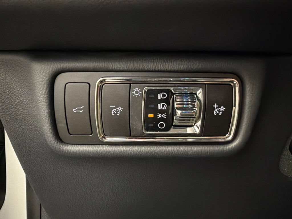 New 2026 Lincoln Aviator Reserve AWD/4WD image 23