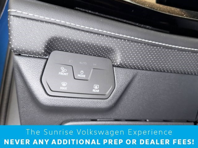 New 2024 Volkswagen Atlas Cross Sport SEL R-Line image 17