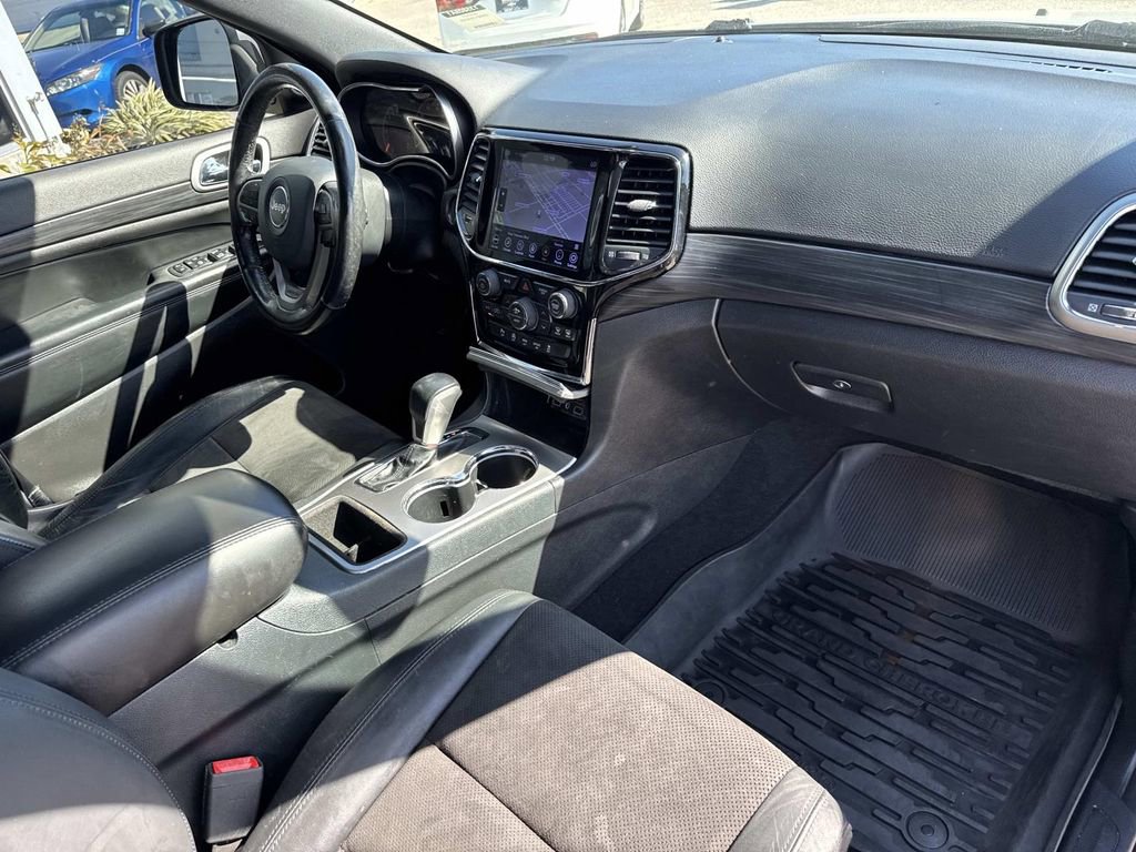 Used 2020 Jeep Grand Cherokee Altitude image 13