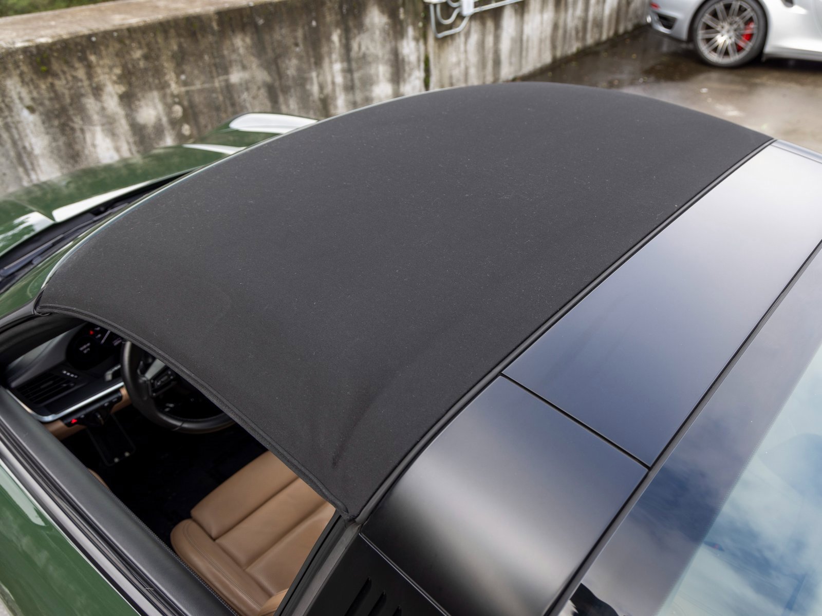 Certified 2022 Porsche 911 Targa 4S image 23