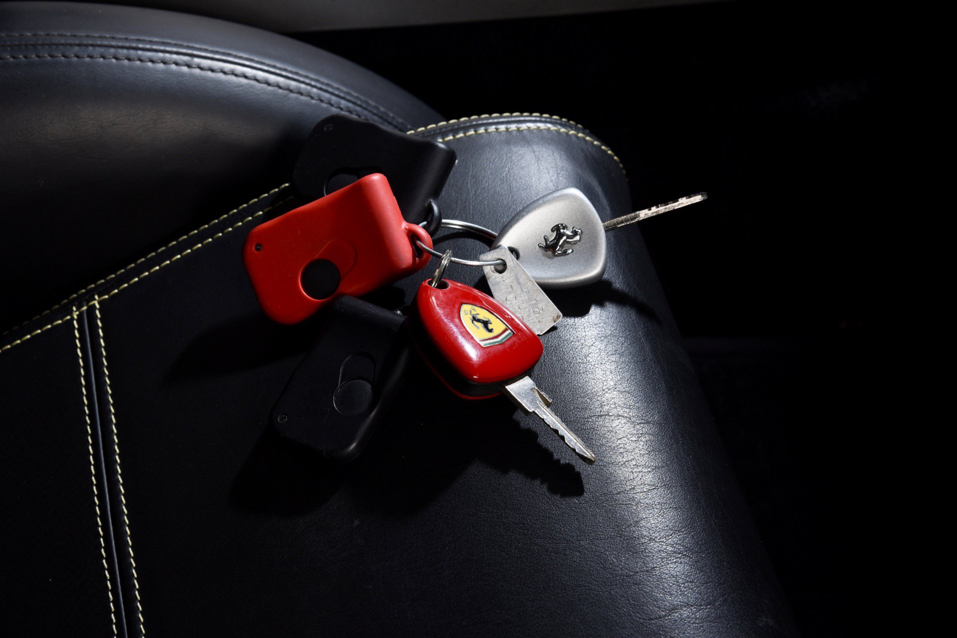 Used 2001 Ferrari 360 Spider RWD image 16
