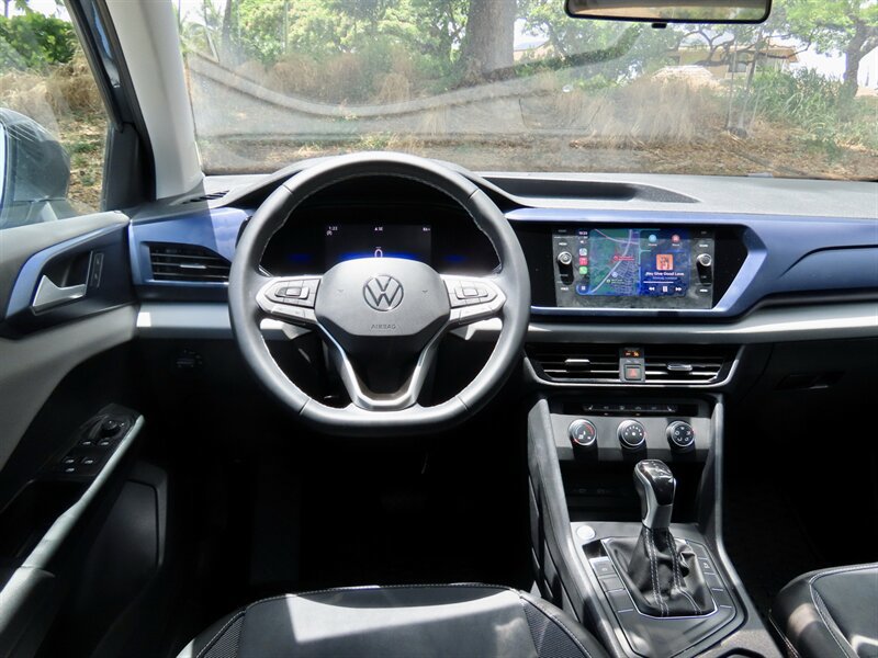 Used 2022 Volkswagen Taos SE FWD image 16