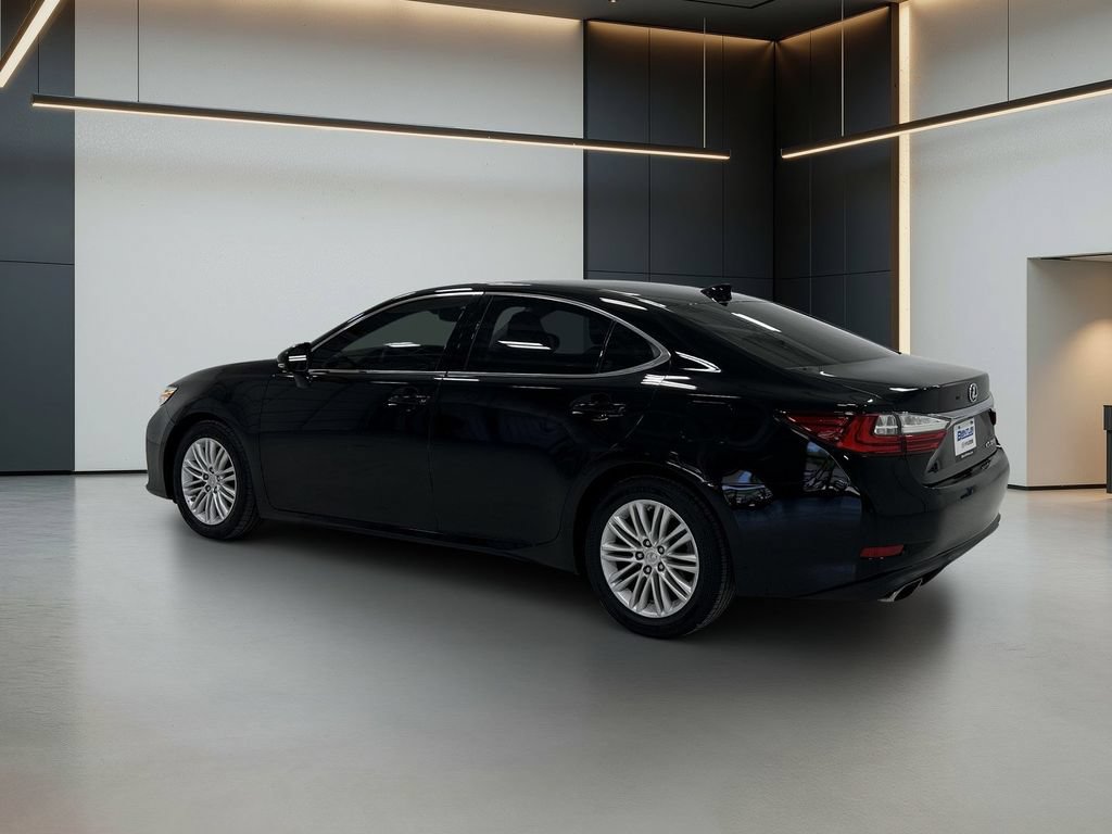 Used 2017 Lexus ES 350 FWD image 3