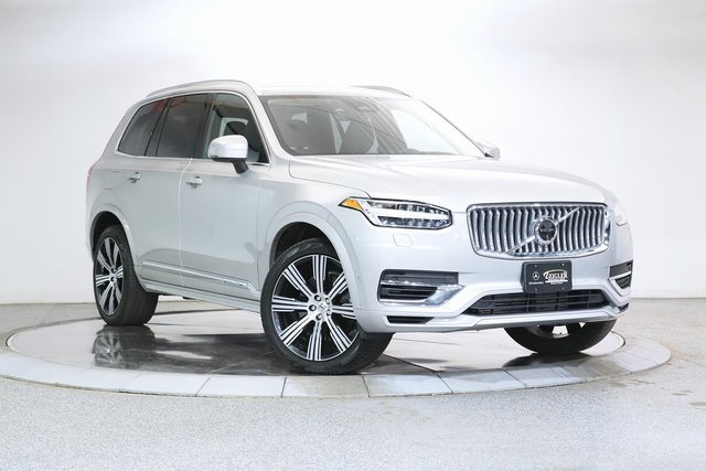 Used 2024 Volvo XC90 T8 Ultimate w/ Lounge Package