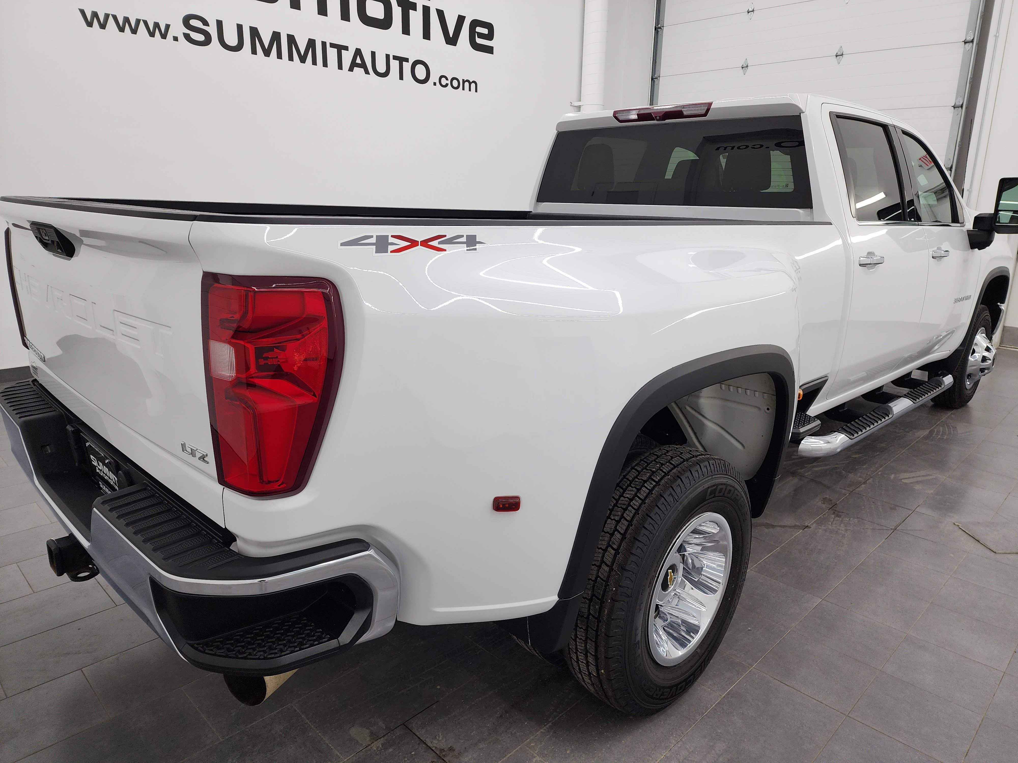 Used 2021 Chevrolet Silverado 3500 LTZ w/ Gooseneck/5TH Wheel Package image 4