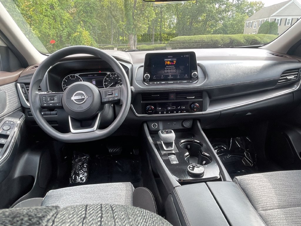 Certified 2023 Nissan Rogue SV AWD/4WD image 10