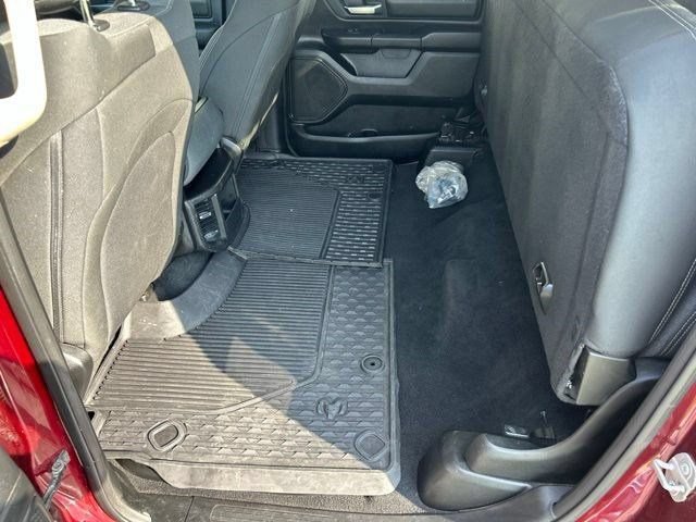 Used 2019 RAM 1500 Tradesman w/ SXT Appearance Group AWD/4WD image 38