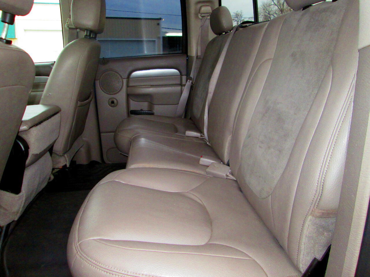 Used 2004 Dodge Ram 3500 Truck SLT w/ Trailer Tow Group image 13