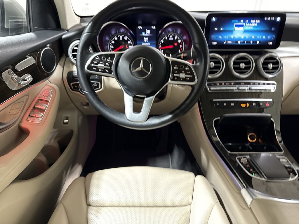 Used 2021 Mercedes-Benz GLC 300 image 11