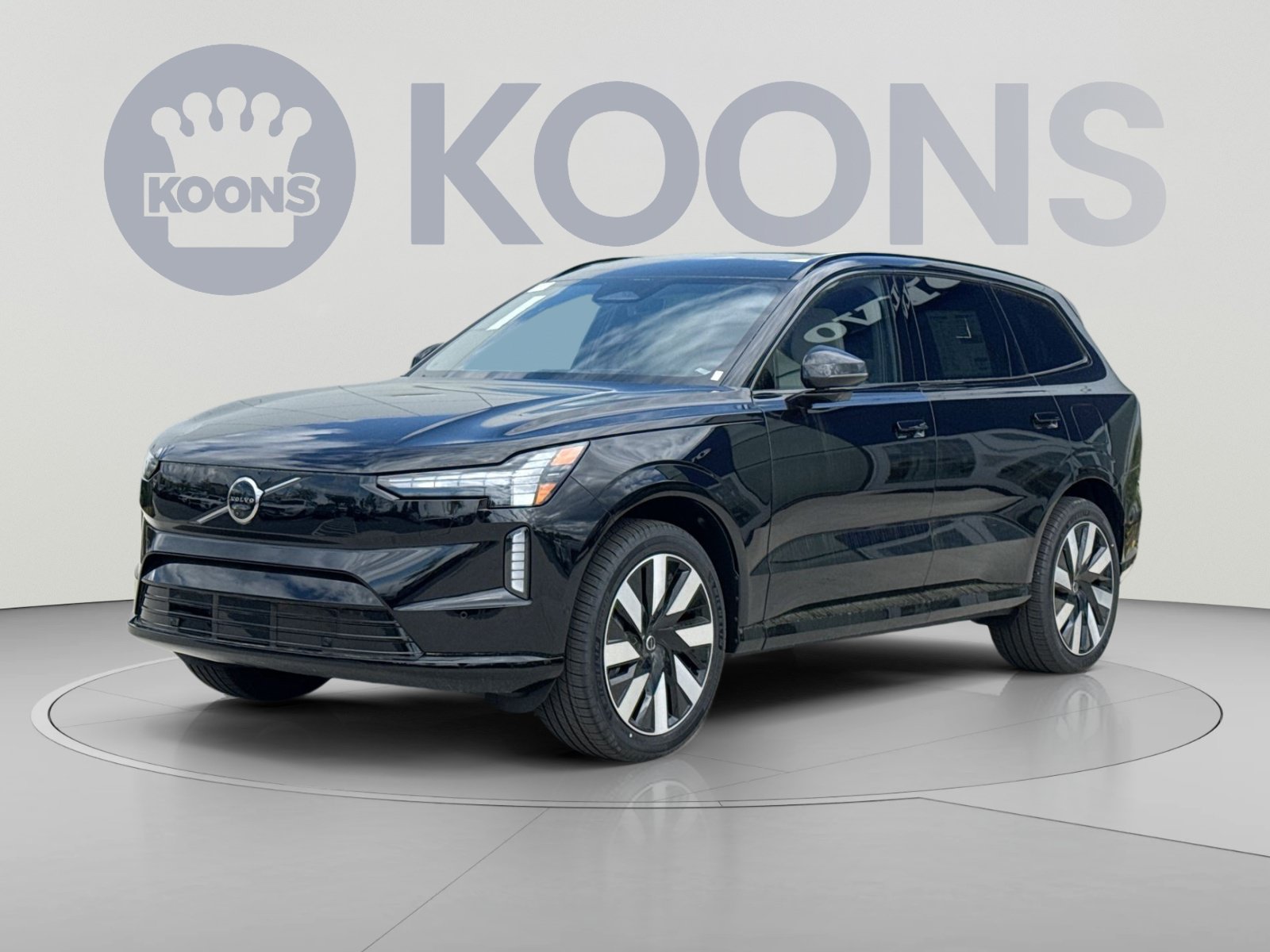 New 2026 Volvo EX90 Plus AWD/4WD image 1