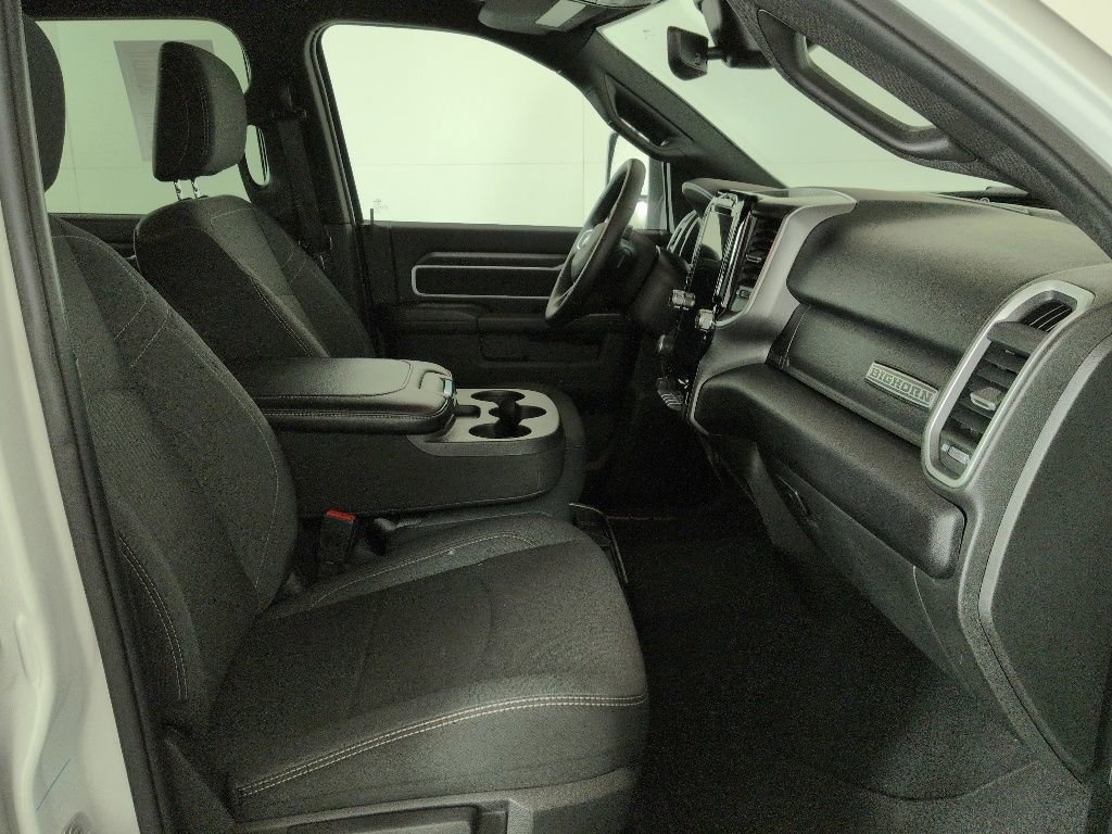 Certified 2024 RAM 2500 Big Horn w/ Night Edition AWD/4WD image 28