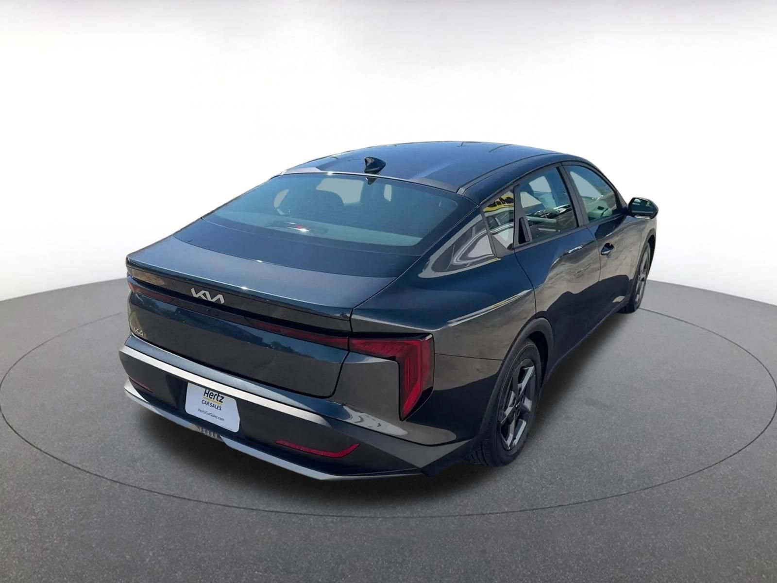 Used 2025 Kia K4 FWD image 14