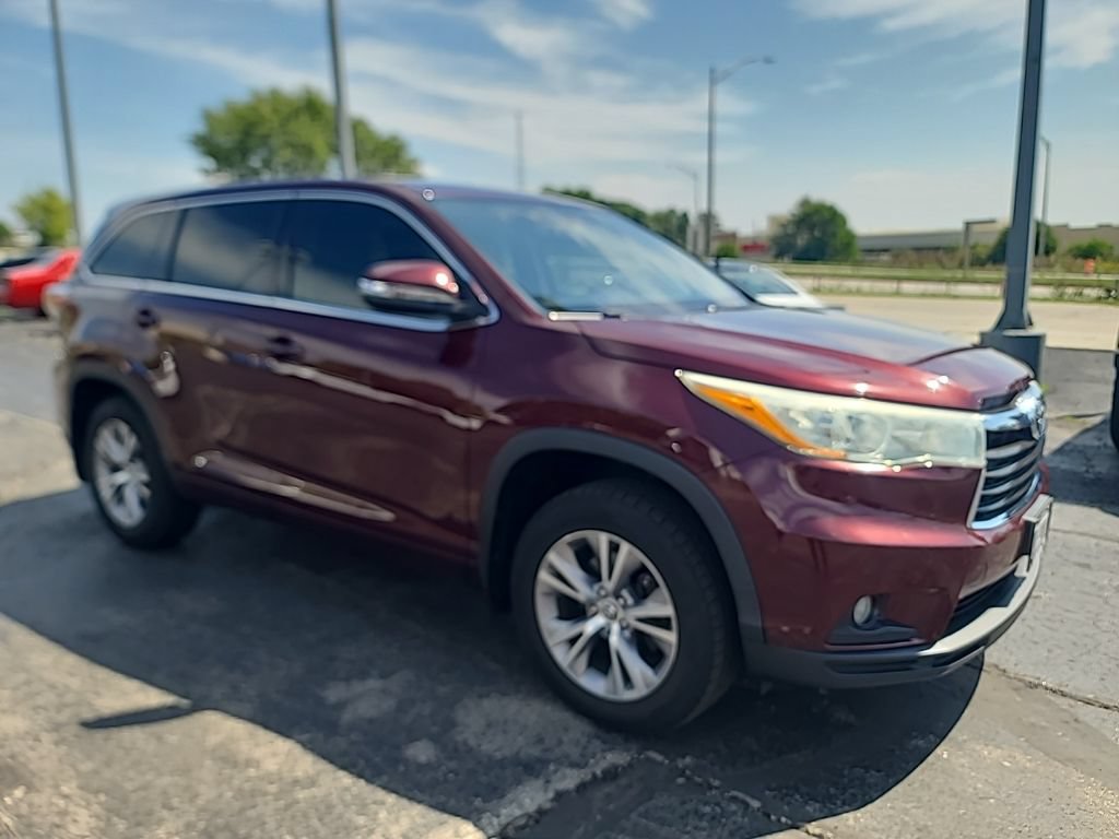 Used 2016 Toyota Highlander Plus