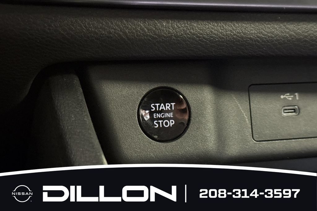 Used 2025 Nissan Rogue SV w/ Rock Creek Premium Package AWD/4WD image 25