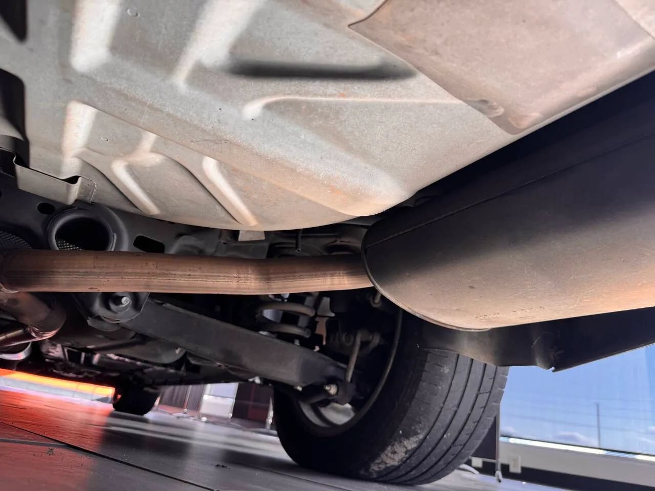 Used 2014 Ford Taurus SEL w/ Equipment Group 201A FWD image 23