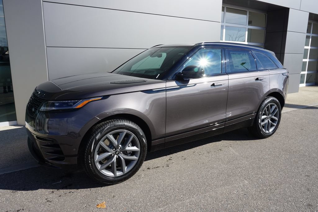 New 2026 Land Rover Range Rover Velar Dynamic SE AWD/4WD image 3