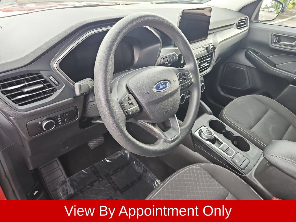 Used 2025 Ford Escape Active FWD image 15