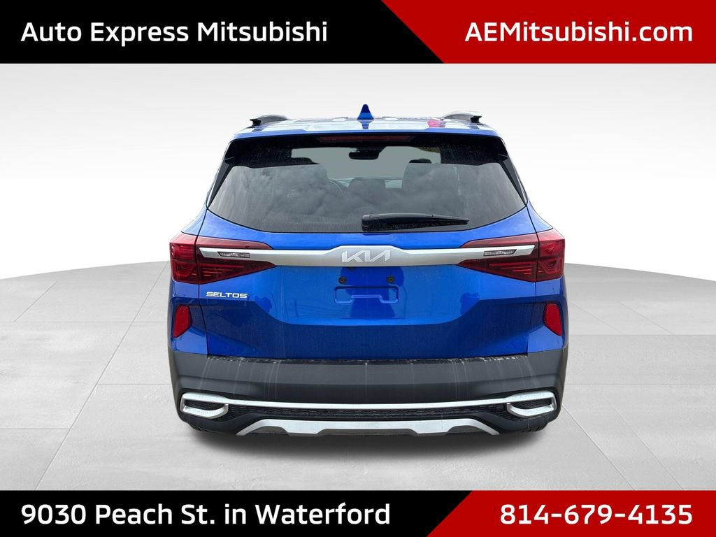 Used 2023 Kia Seltos S w/ Navigation Package AWD/4WD image 6