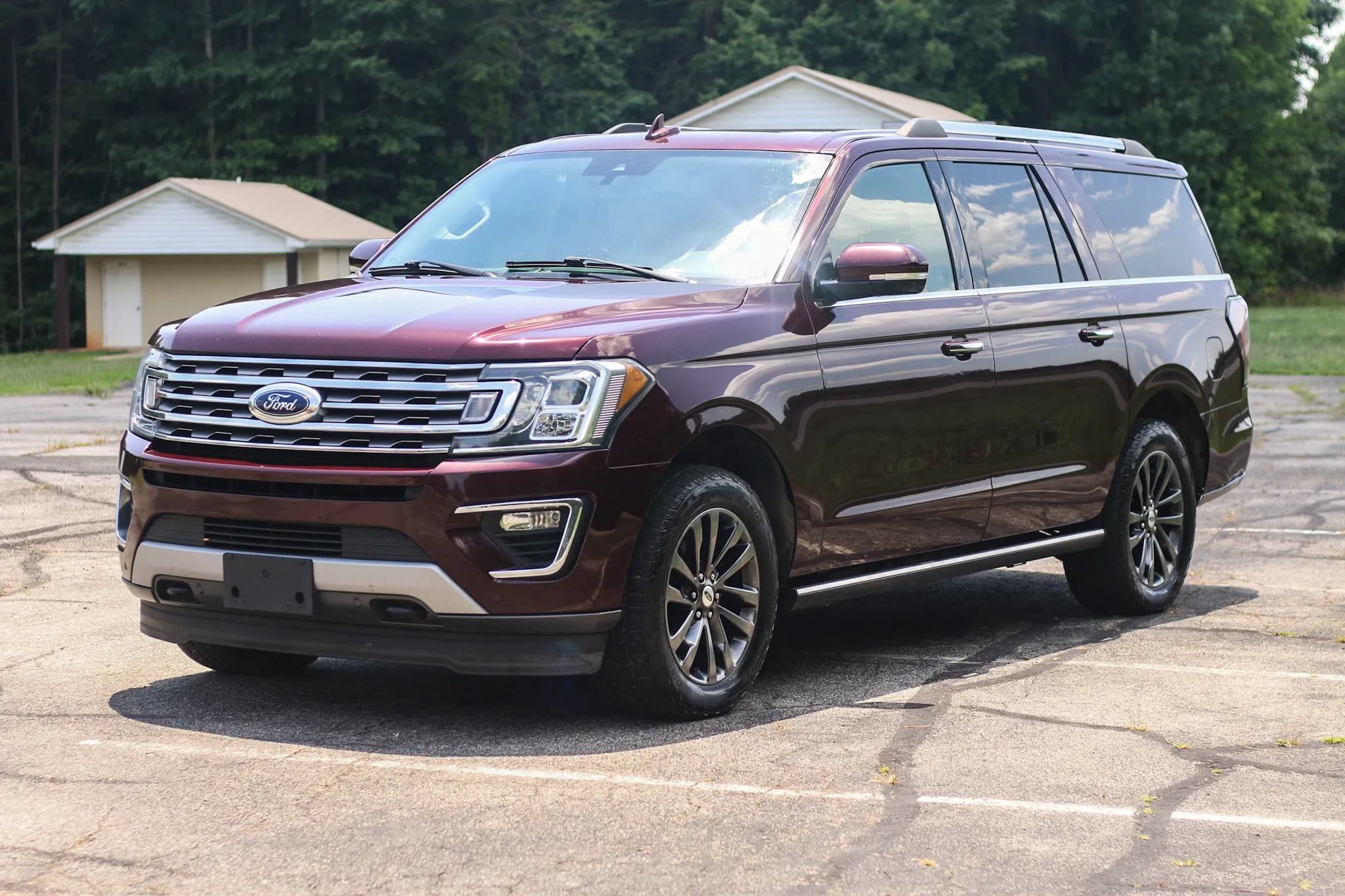 Used 2021 Ford Expedition Max Limited AWD/4WD image 3