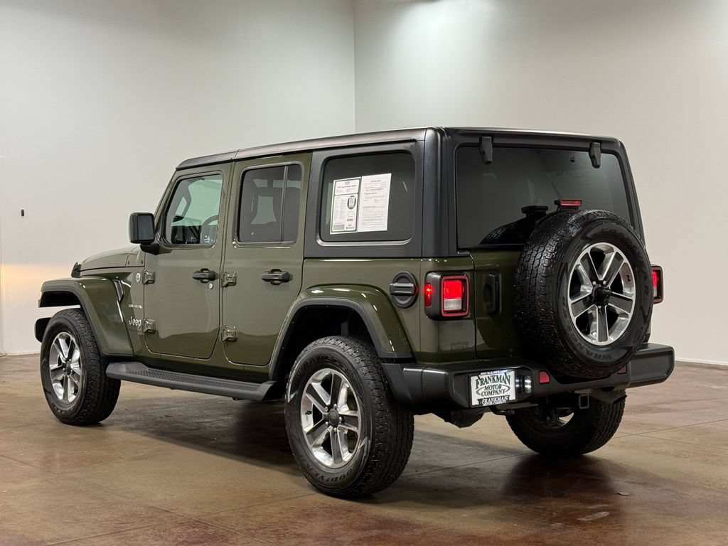 Used 2023 Jeep Wrangler Unlimited Sahara w/ Dual Top Group AWD/4WD image 5
