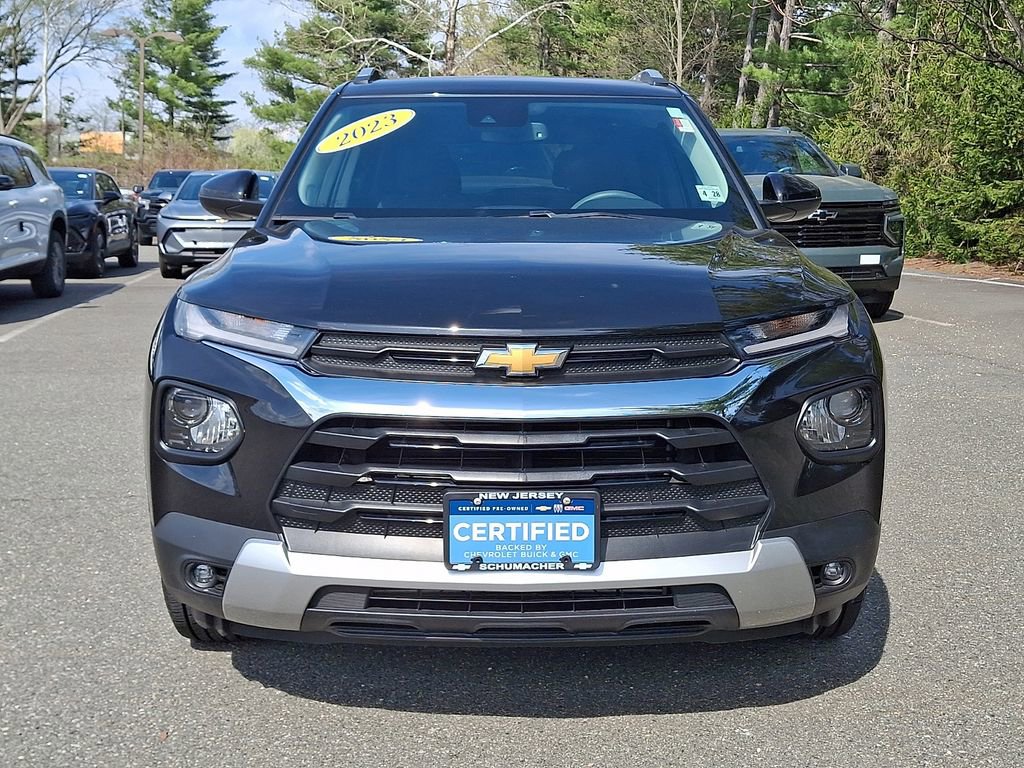 Certified 2023 Chevrolet TrailBlazer LT w/ Convenience Package image 2
