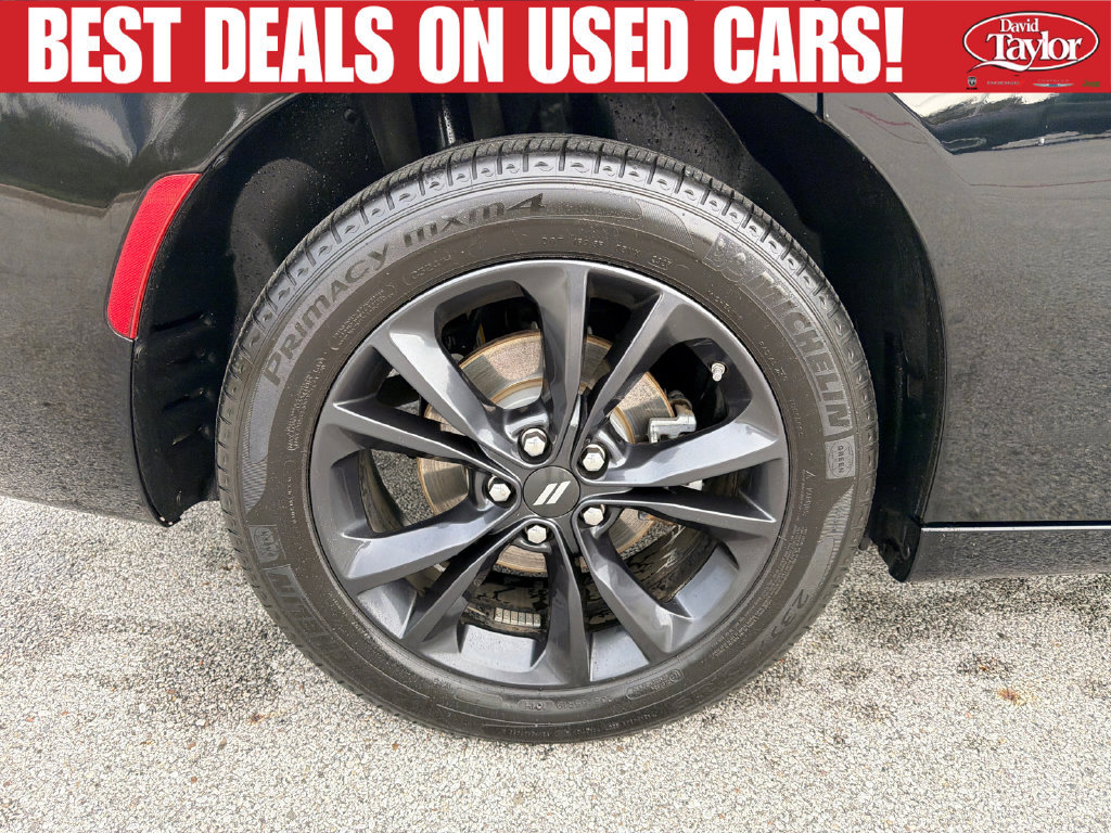 Used 2023 Dodge Charger SXT w/ Blacktop Package AWD/4WD image 35