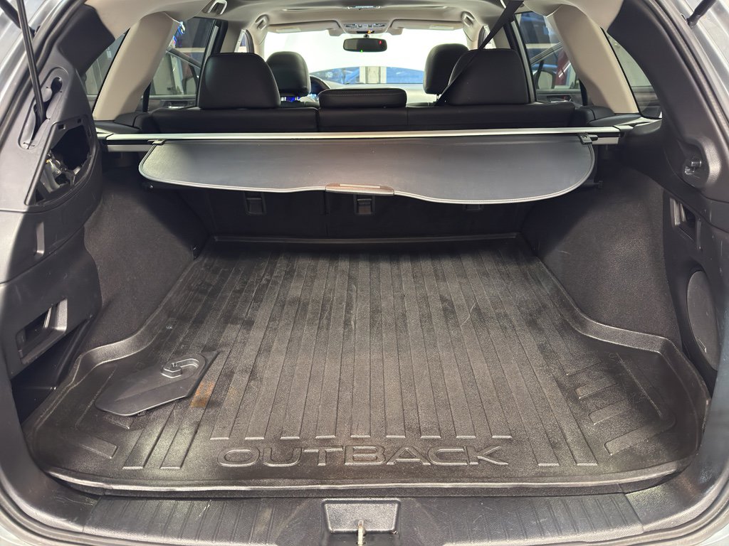 Used 2015 Subaru Outback 2.5i Limited image 31