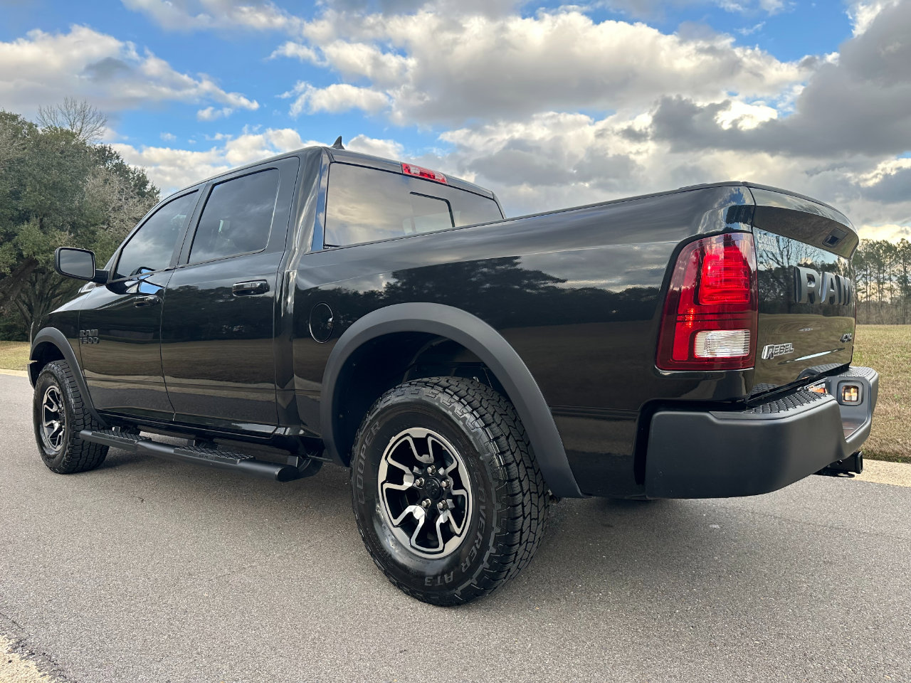 Used 2016 RAM 1500 Rebel image 7