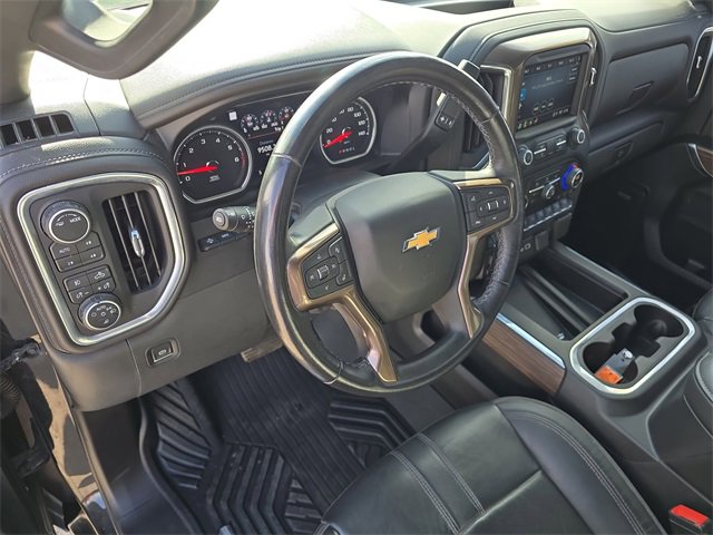 Used 2022 Chevrolet Silverado 2500 High Country w/ Technology Package image 24