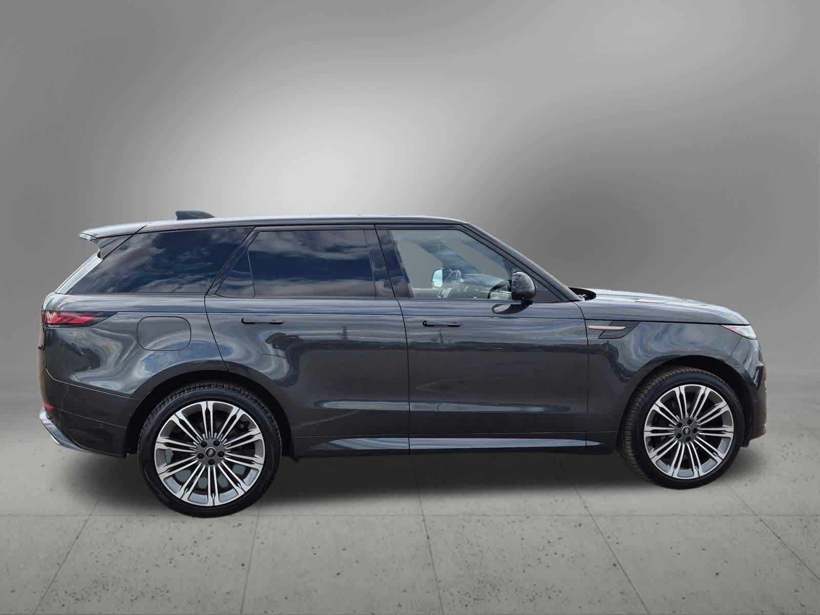 Certified 2024 Land Rover Range Rover Sport Dynamic SE AWD/4WD image 7
