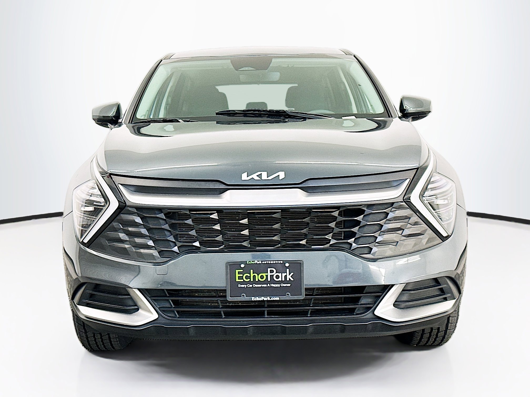 Used 2024 Kia Sportage LX image 2