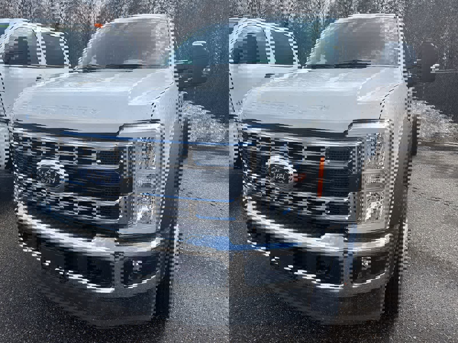 Used 2023 Ford F450 XLT w/ XLT Value Package image 1