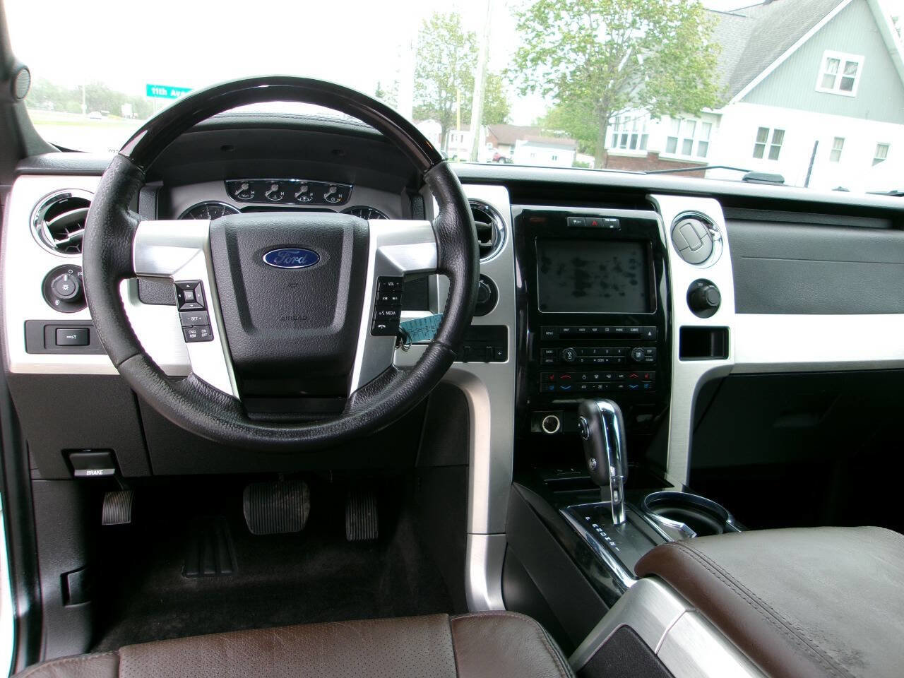 Used 2011 Ford F150 Platinum AWD/4WD image 9