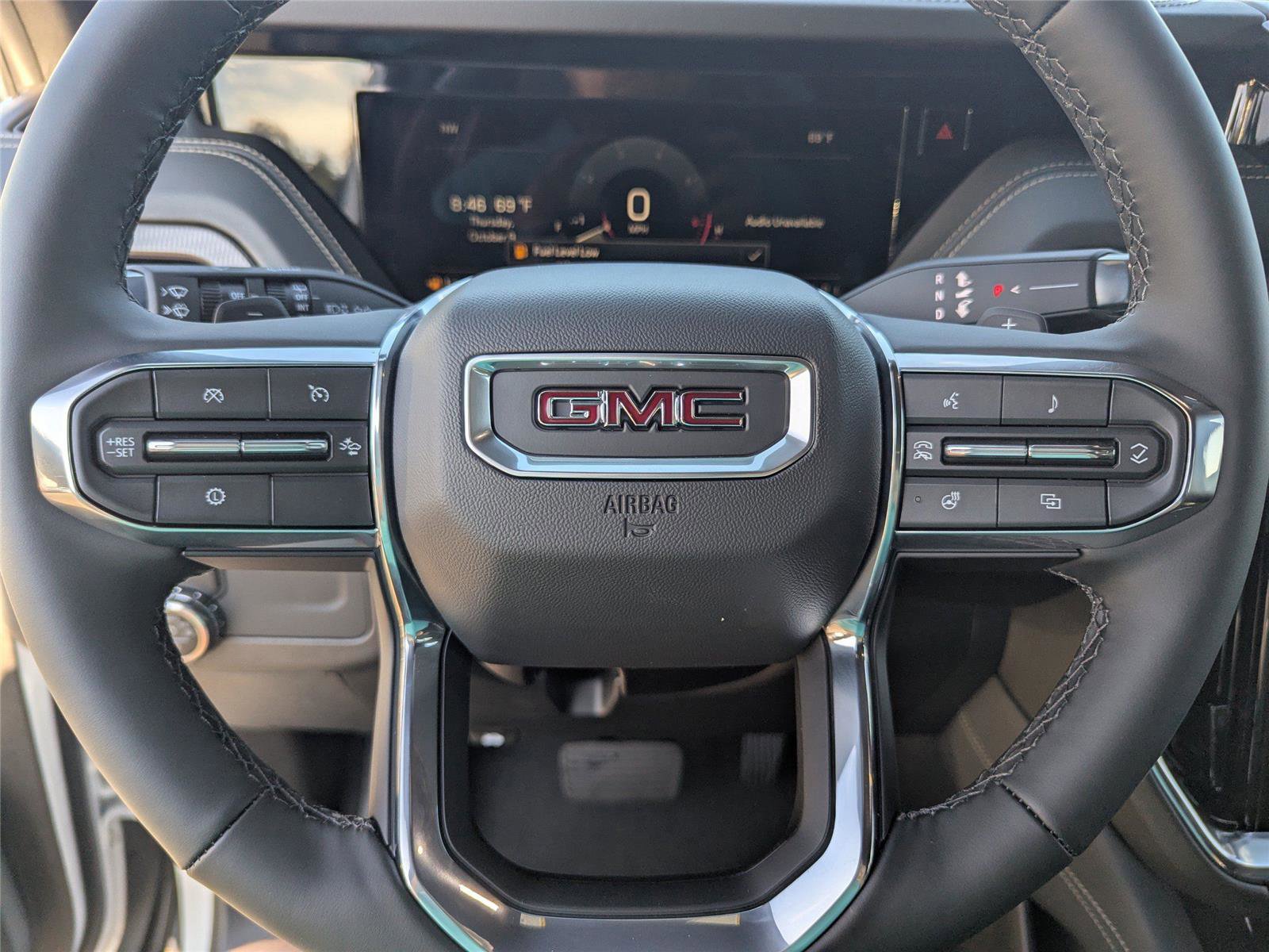 New 2026 GMC Yukon Elevation image 26