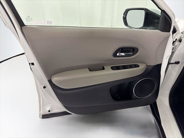 Used 2018 Honda HR-V EX image 24