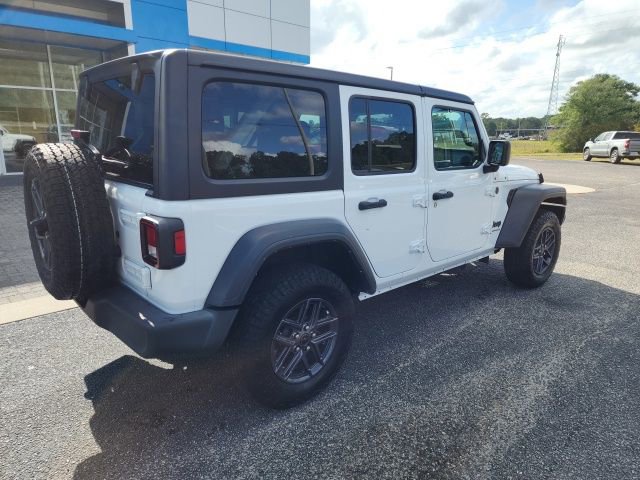 Used 2024 Jeep Wrangler Sport S image 7