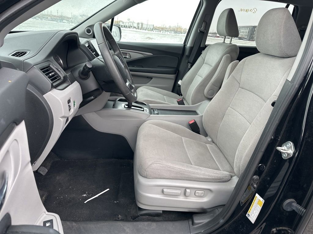 Used 2020 Honda Pilot EX image 16