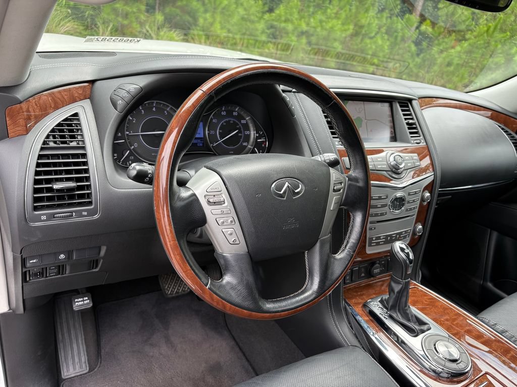 Used 2019 INFINITI QX80 Luxe w/ All-Season Package RWD image 8