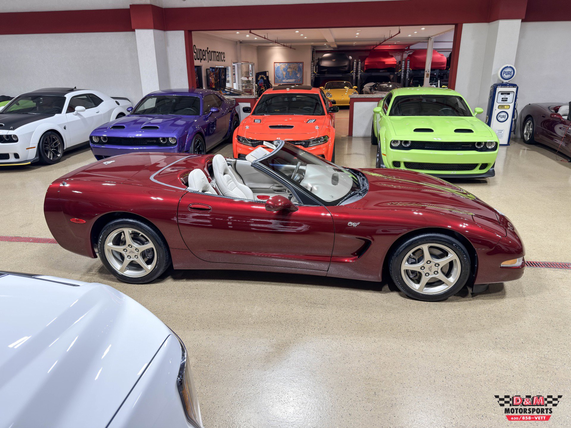 Used 2003 Chevrolet Corvette 50TH Anniversary Convertible w/ Preferred Equipment Group1 image 6