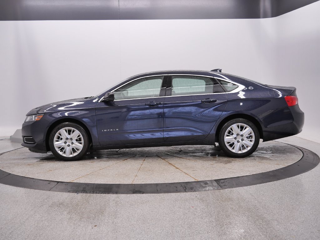 Used 2018 Chevrolet Impala LS FWD image 2