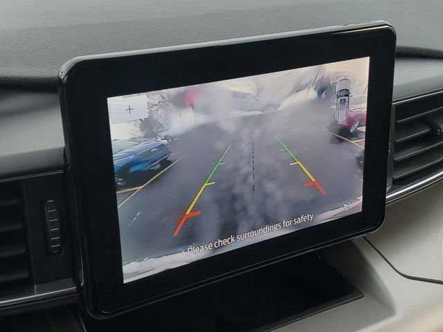 Certified 2022 Ford Explorer XLT w/ Equipment Group 202A image 20