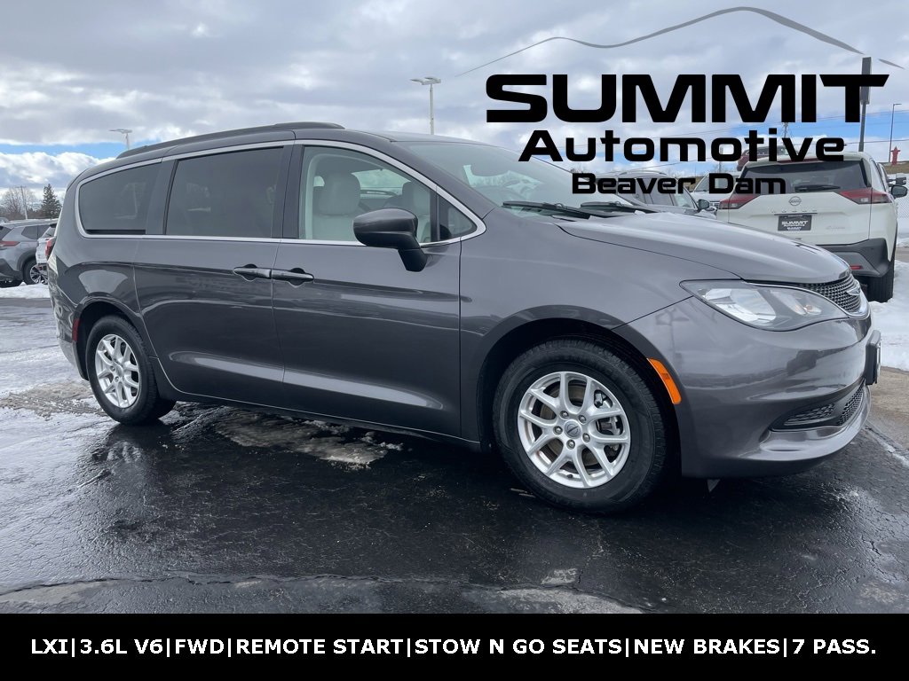Used 2021 Chrysler Voyager Lxi image 1