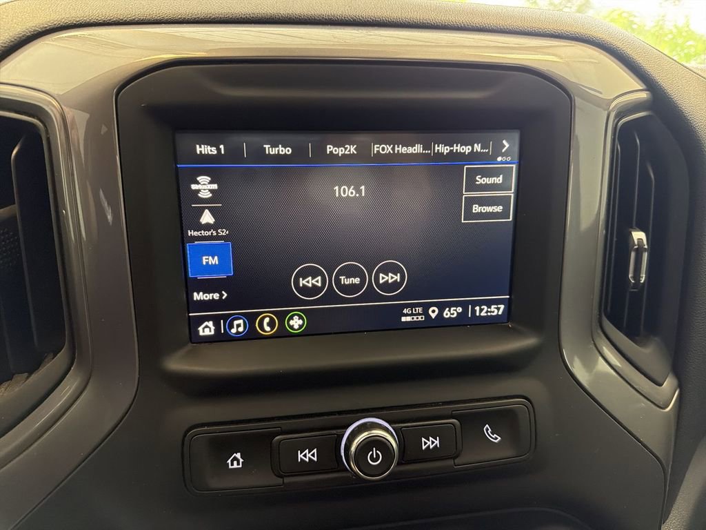 Used 2022 Chevrolet Silverado 1500 Custom Trail Boss AWD/4WD image 13