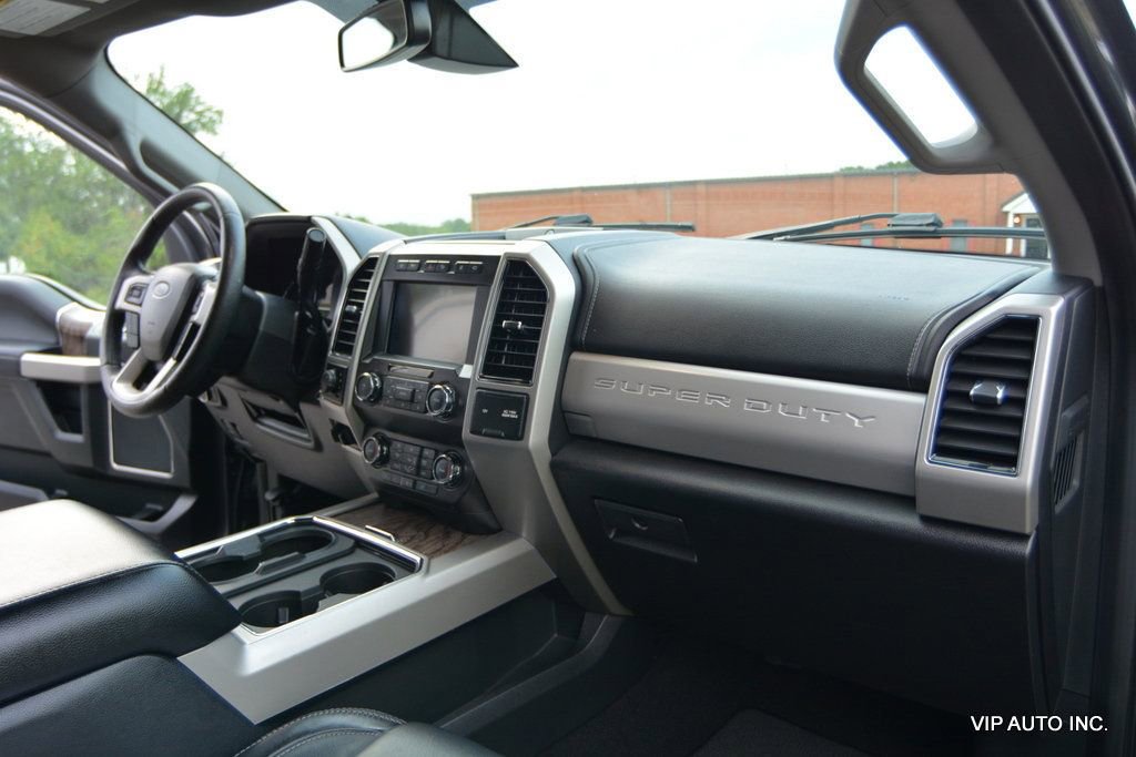 Used 2019 Ford F250 Lariat w/ Lariat Ultimate Package image 18