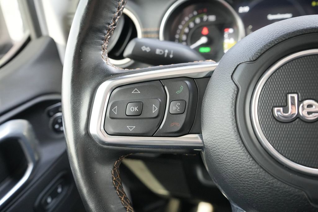 Used 2023 Jeep Wrangler Unlimited Sahara image 27